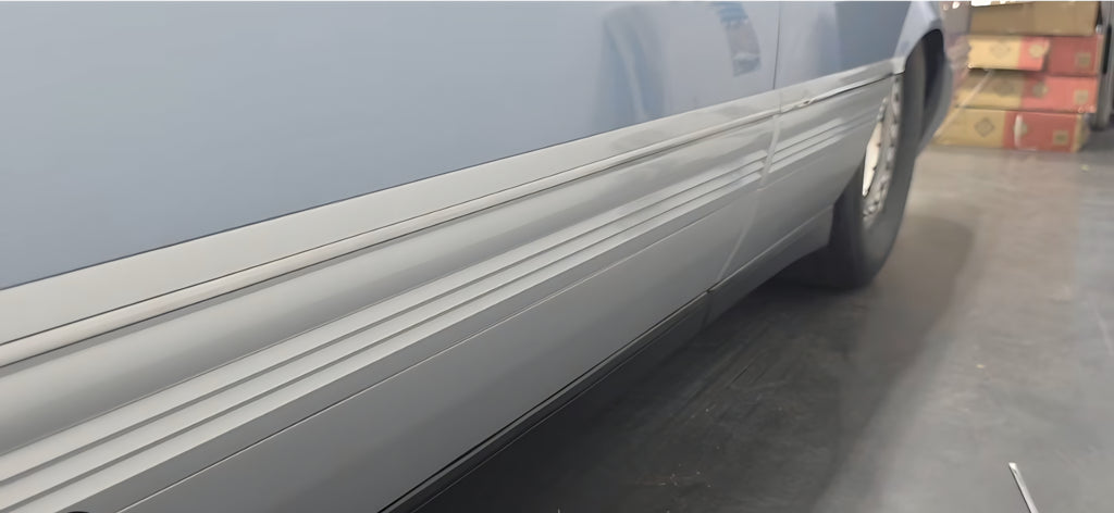 VL Calais left rear door stainless trim mould
