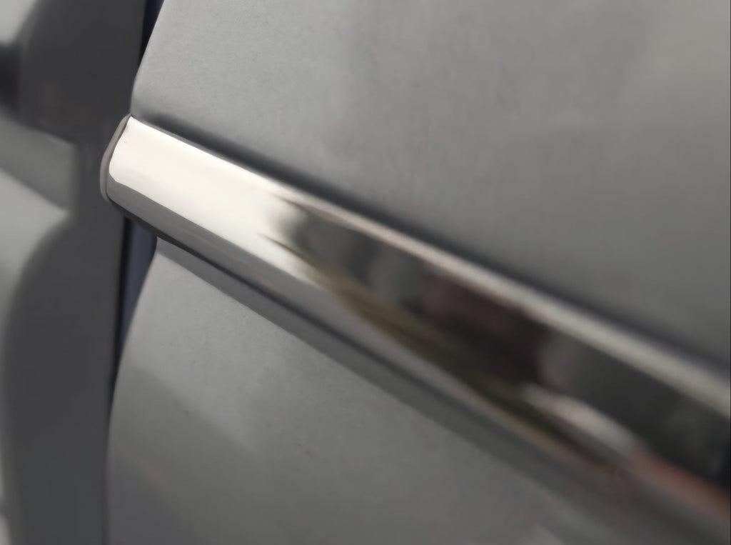 VL Calais left rear door stainless trim mould